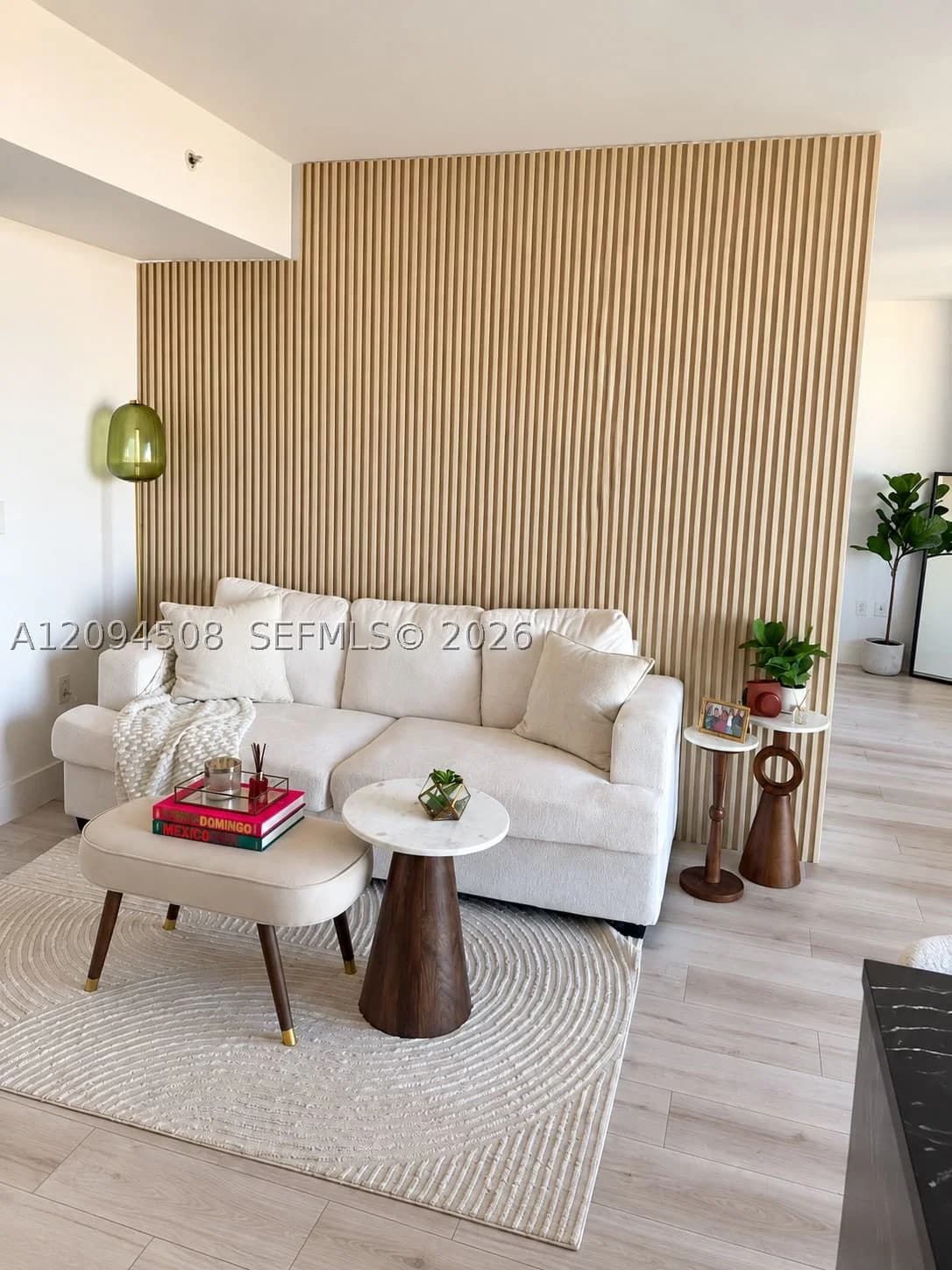 Condo — 253 2nd St #3307, Miami, FL 33132