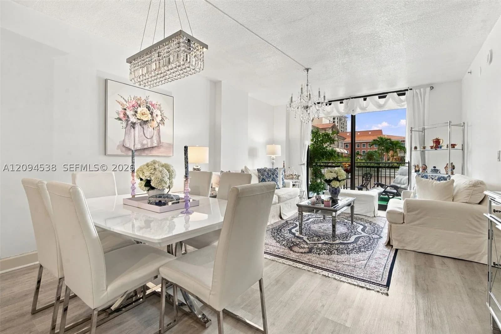 1-bedroom Condo — 55 Merrick Way #520, Coral Gables, FL 33134