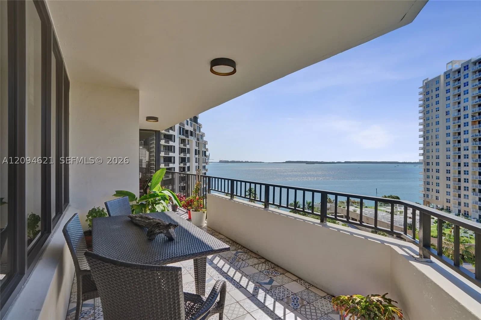 BRICKELL KEY ONE CONDO — ilan fotoğrafı