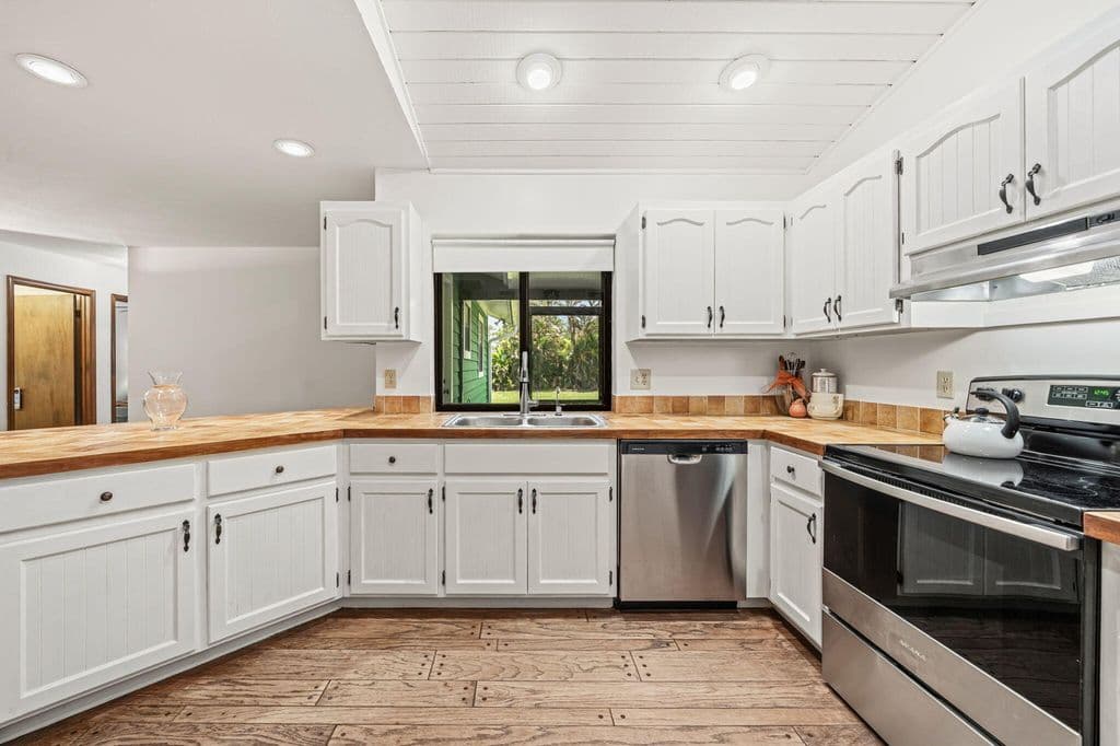 4+1 Müstakil ev — 13132 56th Place N