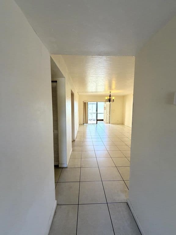 2-bedroom Condo — 9300 SW 8th Street #107