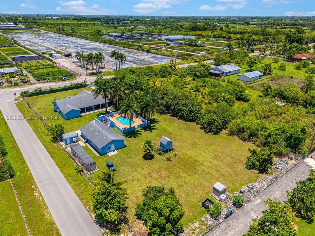 3+1 Müstakil ev — 20950 SW 232nd St
