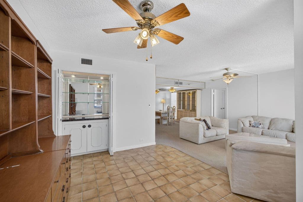 2-bedroom Condo — 1208 Marine Way #205