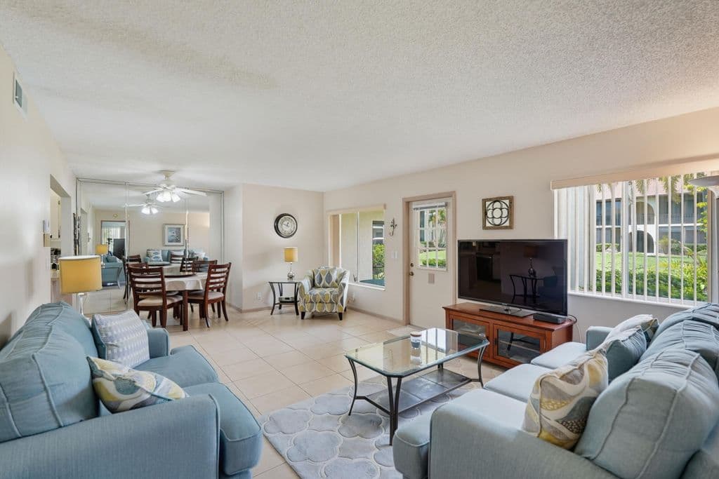 2+1 Condo — 331 Knotty Pine Circle #C-1
