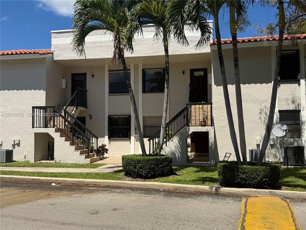 3+1 Condo — 9716 Hammocks Blvd APT 101