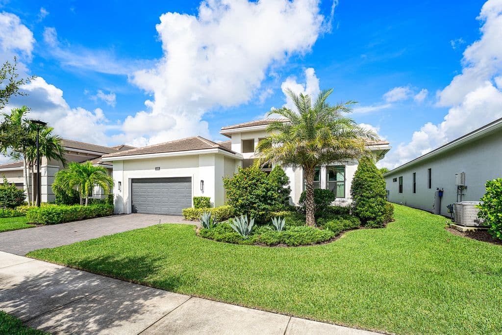 3+1 Müstakil ev — 5395 St Vincent Lane