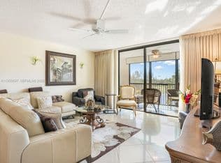 2-bedroom Condo — 3591 Environ Blvd #A404, Lauderhill, 33319