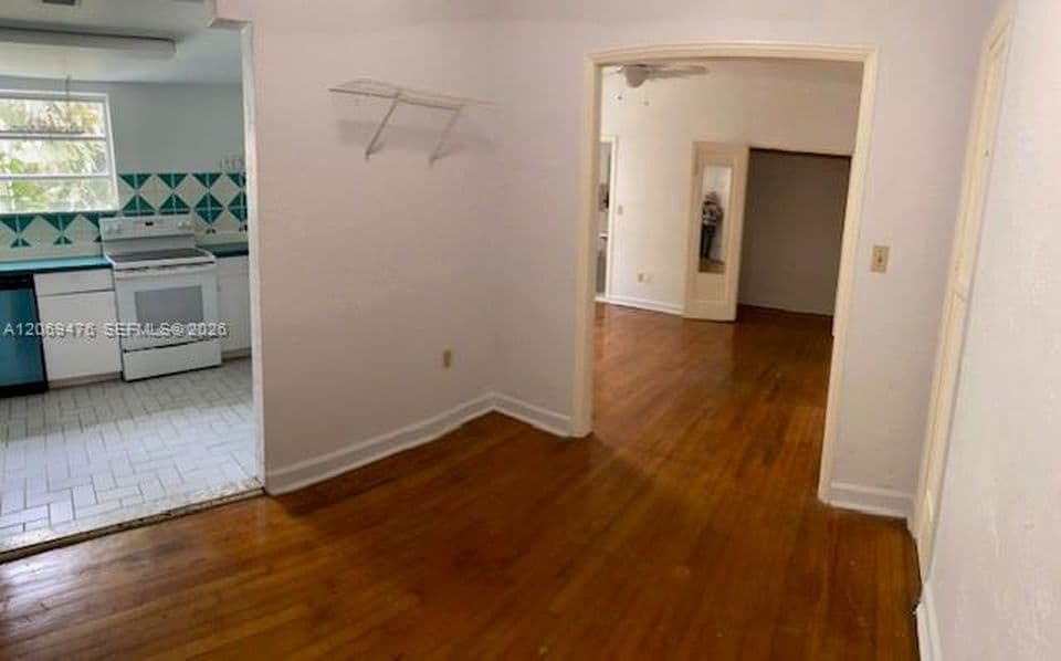 1-bedroom Condo — 1211 Pennsylvania Ave APT B1