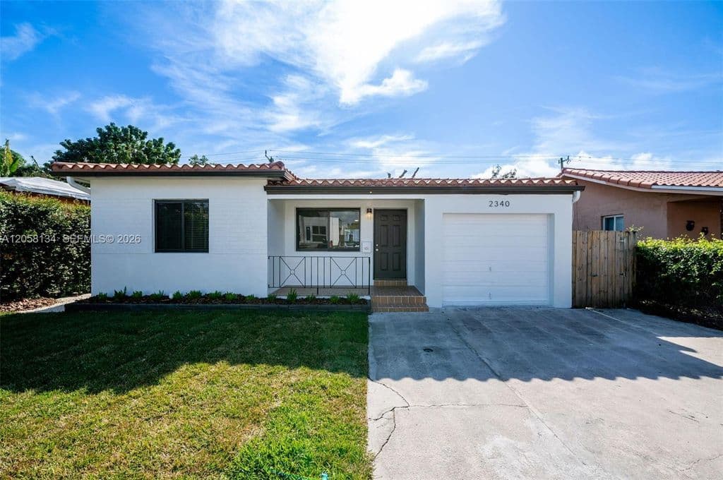 3+1 Müstakil ev — 2340 SW 16th St