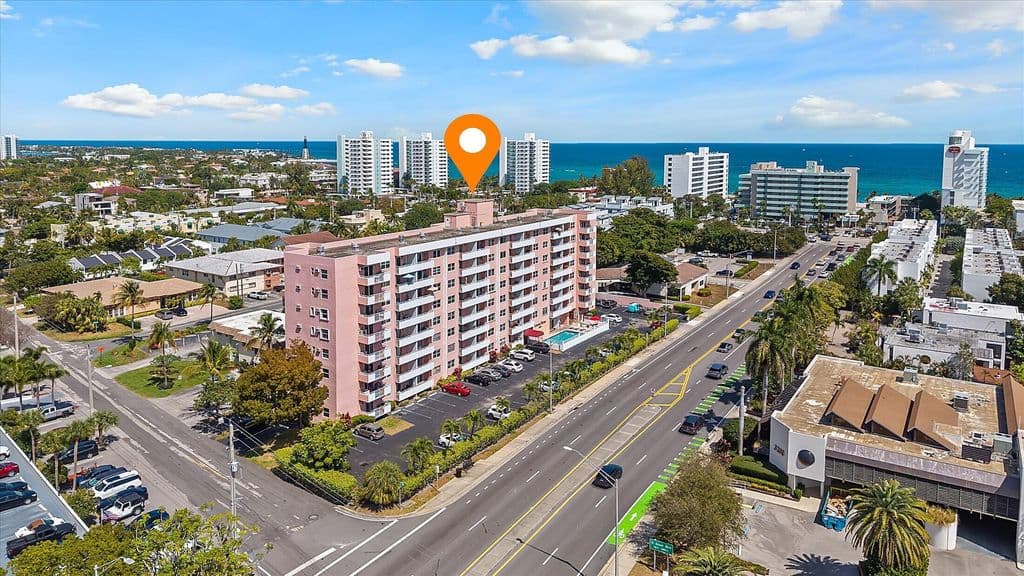 1-bedroom Condo — 3201 NE 14th Street Causeway #209