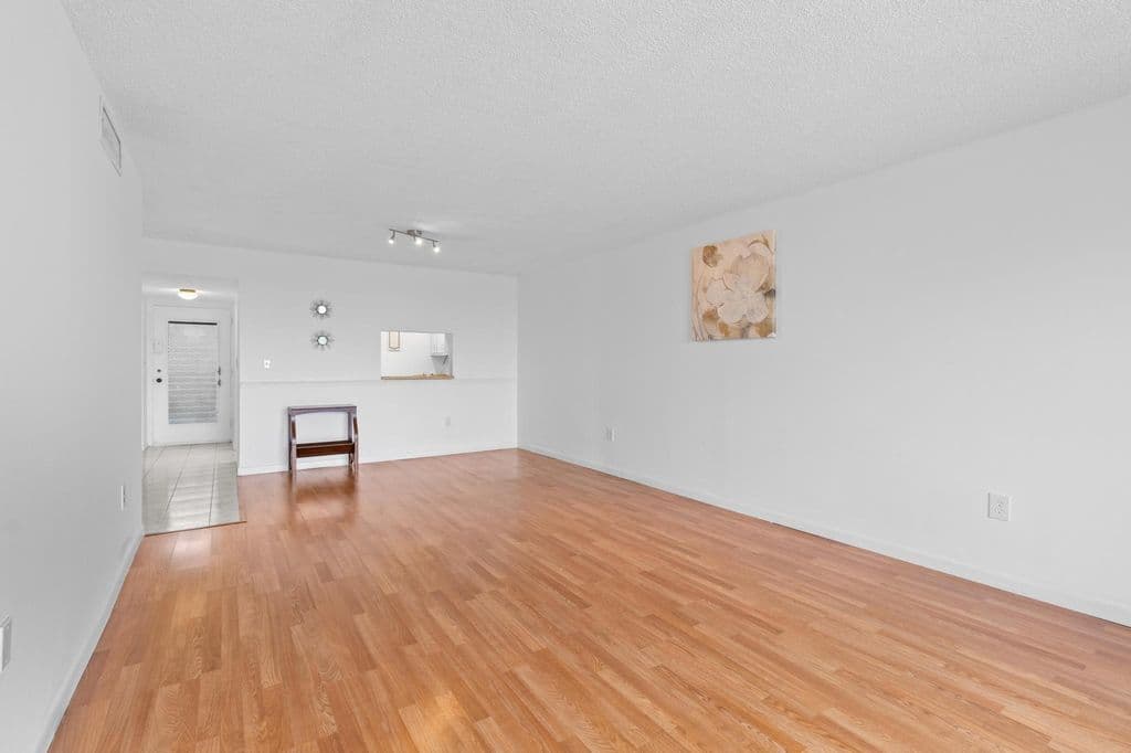 2+1 Condo — 1830 SW 81st. Avenue #4317