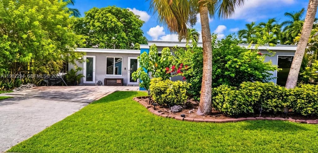 3+1 Müstakil ev — 5812 NW 20th Ct