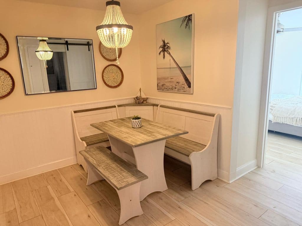 3-bedroom Single-Family Home — 17 S D Street #1