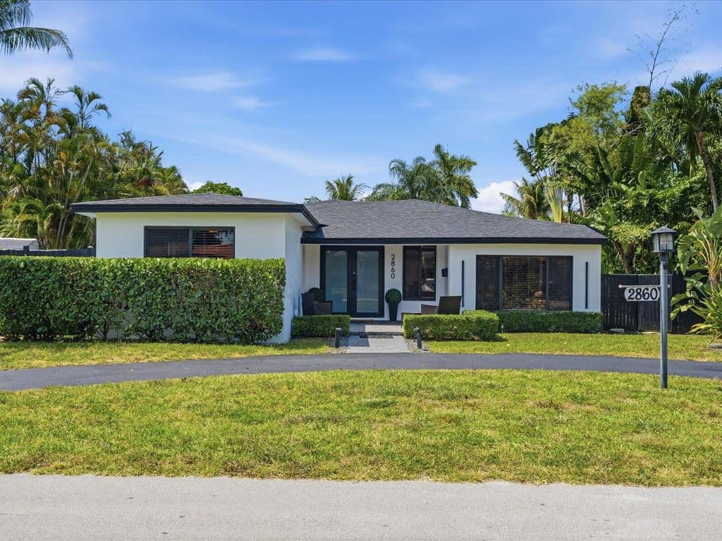 3-bedroom Single-Family Home — 2860 MONROE Street