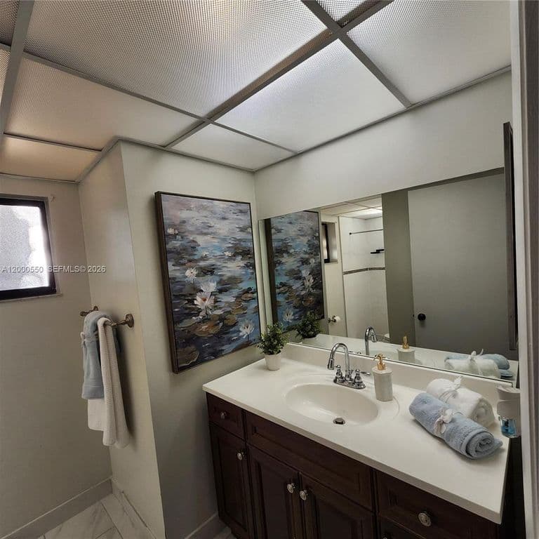 2-bedroom Condo — 8415 SW 107th Ave APT 238W