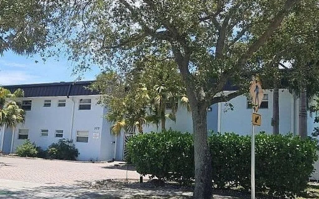 2+1 Müstakil ev — 1470 N Dixie Hwy APT 17