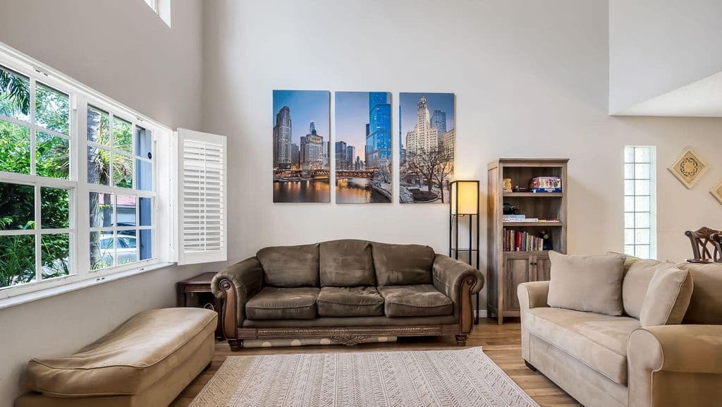 3+1 Müstakil ev — 3364 NW 79th Avenue