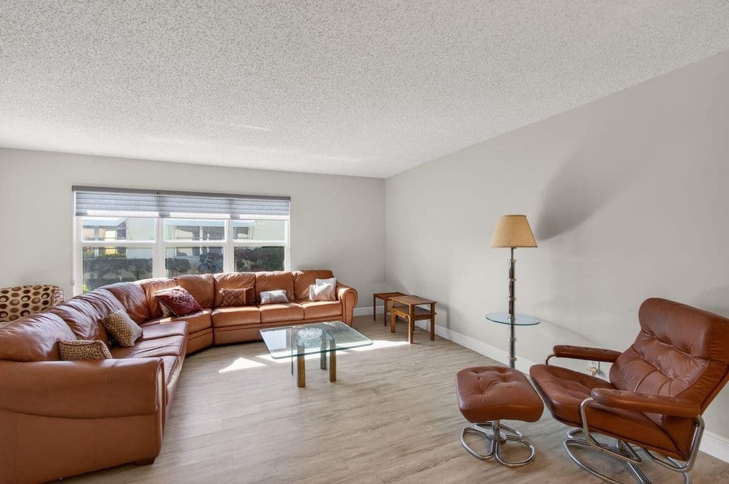 2-bedroom Condo — 5392 Lakefront Boulevard #A