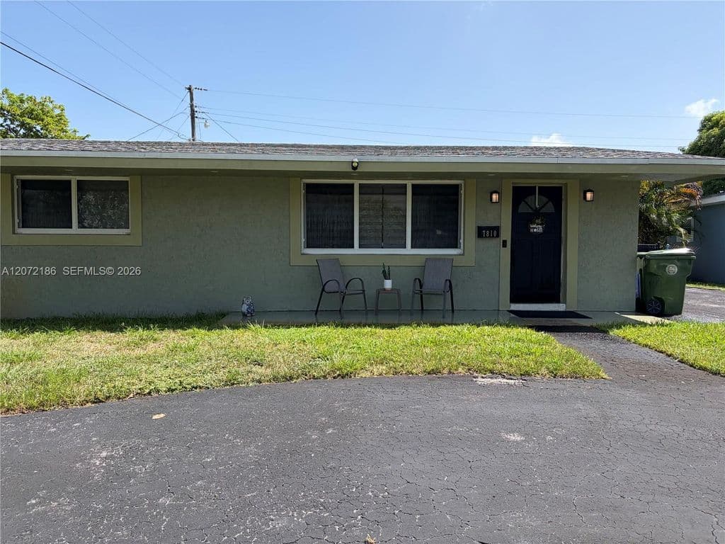 2-bedroom Single-Family Home — 7810 NW 11th Ct