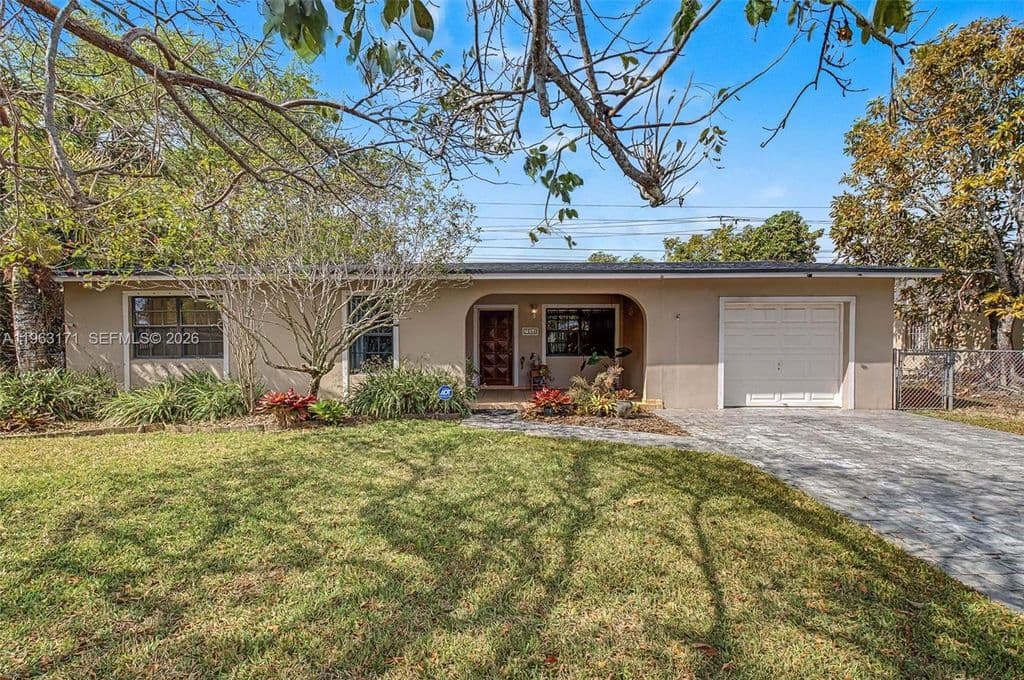 4+1 Müstakil ev — 7354 SW 135th Ct