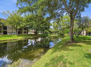 2-bedroom Condo — 9938 NOB HILL Lane #9938, Fort Lauderdale, 33351