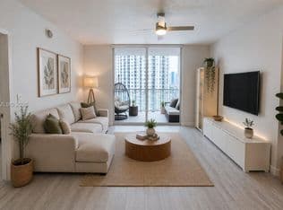 2-bedroom Condo — 275 NE 18th St #Penthouse 10, Miami, 33132