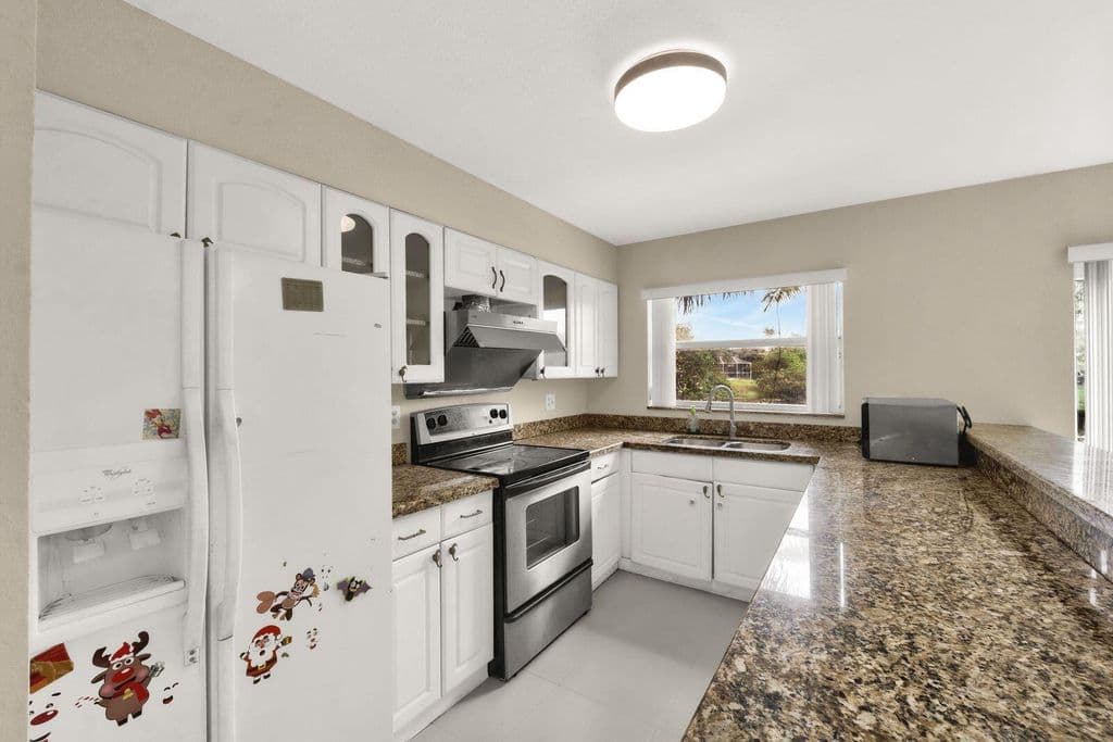 3+1 Mülk — 4295 Coral Springs Drive #3c