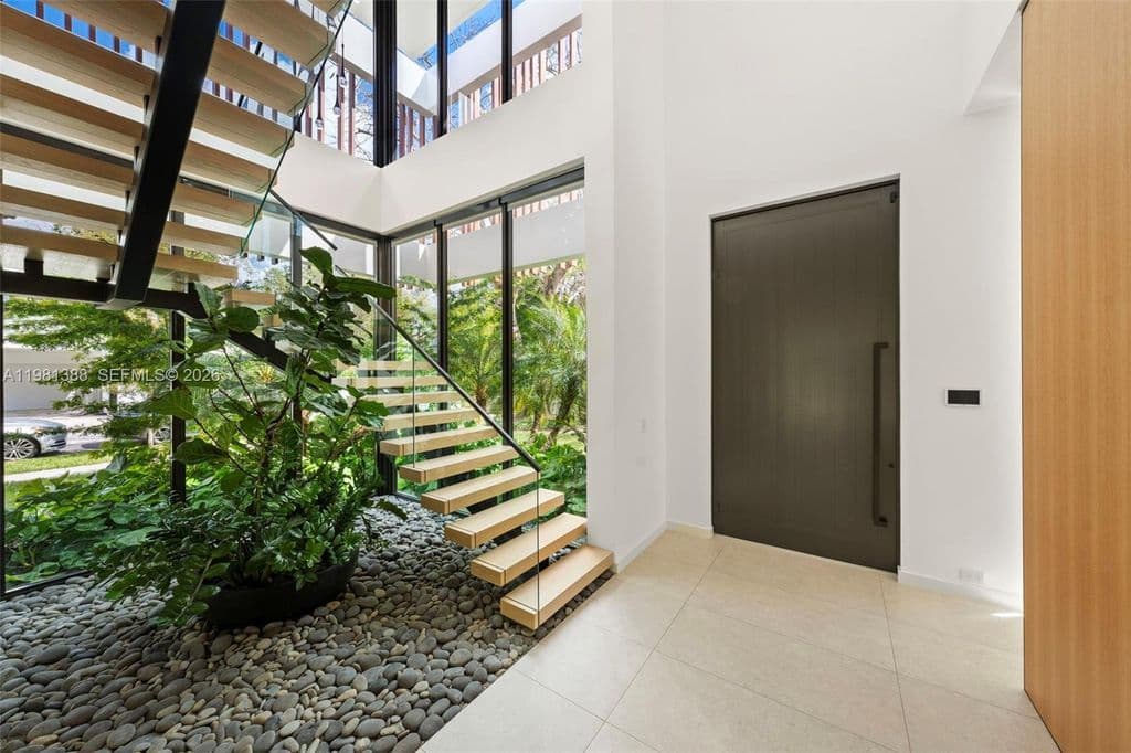 6+1 Müstakil ev — 7700 SW 50th Ct