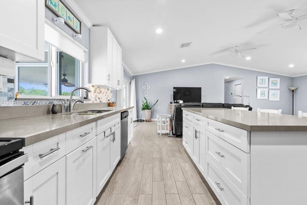 5+1 Müstakil ev — 20572 SW 317th St