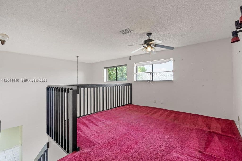 2-bedroom Property — 6233 NW 170th Ter