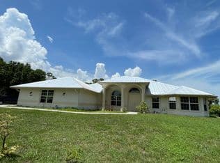4-bedroom Single-Family Home — 12625 88TH Place N, West Palm Beach, 33412