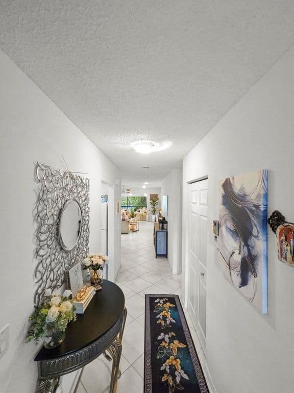 3+1 Condo — 9286 Vista Del Lago #35b