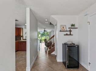 3-bedroom Townhouse — 7127 WOODMONT Way #7127, Fort Lauderdale, 33321