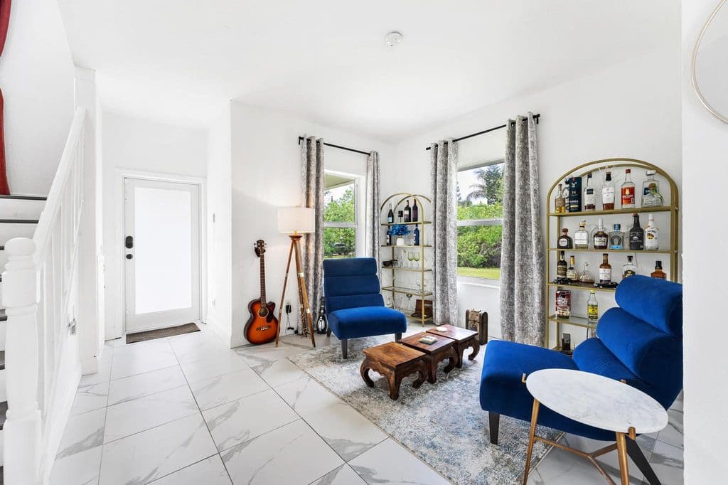 3-bedroom Single-Family Home — 16931 93rd Road N