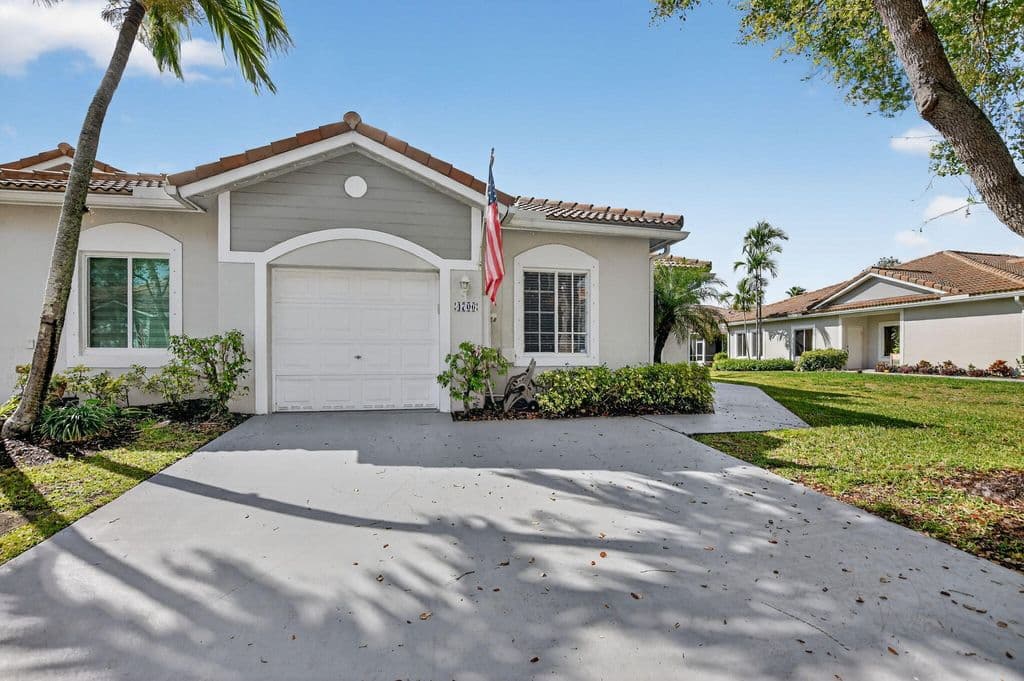 3-bedroom Single-Family Home — 4706 SW 13th Street