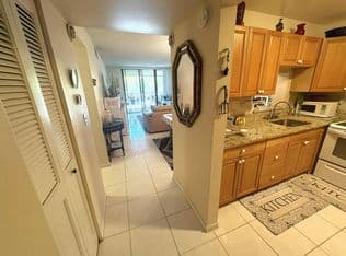 2-bedroom Condo — 8150 W Mcnab Road #222, Tamarac, 33321