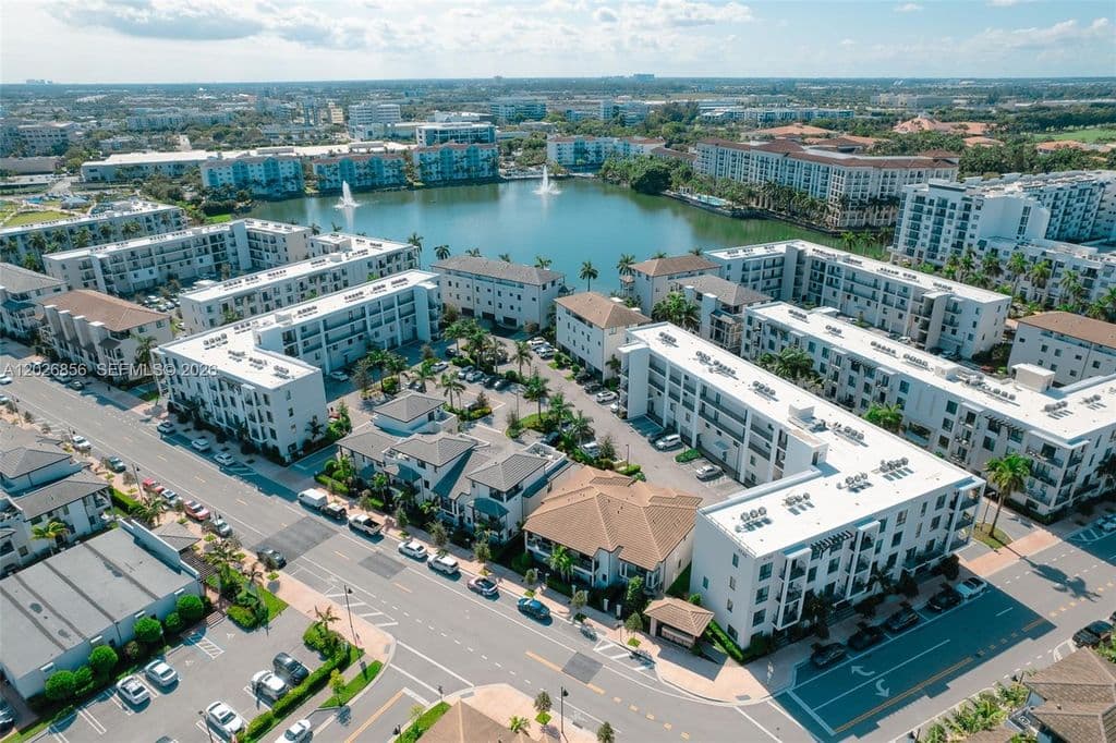 3+1 Condo — 4745 NW 84th Ct #47