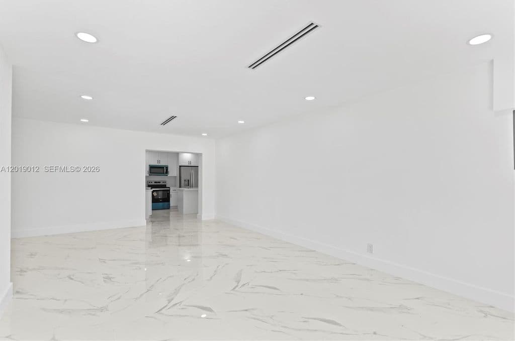 4-bedroom Single-Family Home — 12035 SW 214th Ter