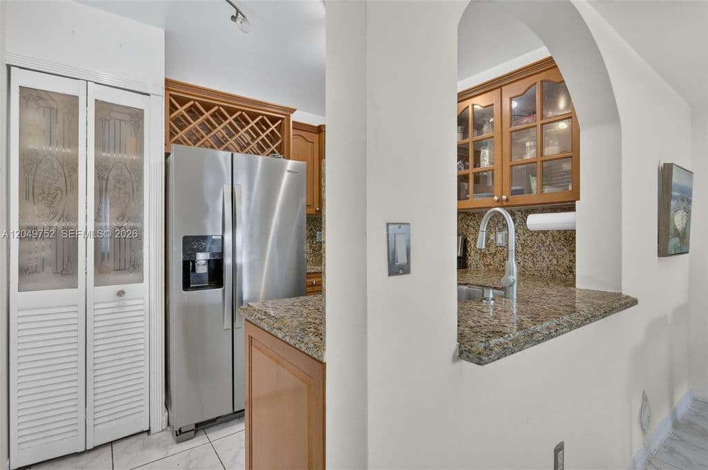 2+1 Condo — 14929 SW 104th St APT 21-14