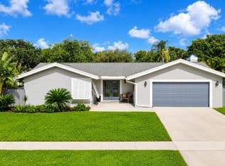 3-bedroom Single-Family Home — 4281 Sugar Pine Drive, Boca Raton, 33487