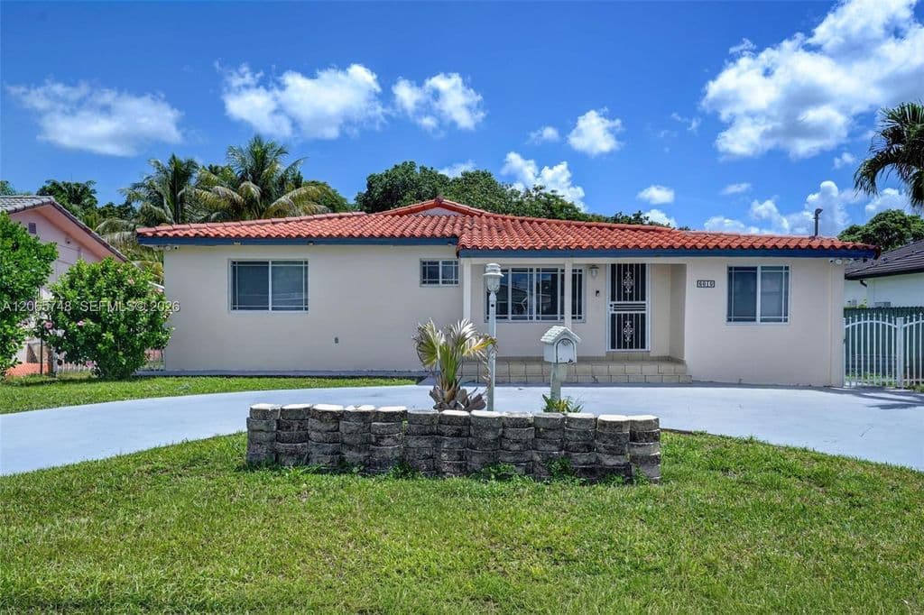 3+1 Müstakil ev — 6010 SW 19th St