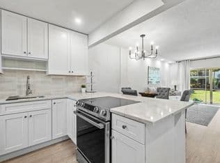 1-bedroom Condo — 5601 NW 2nd Avenue, Boca Raton, 33487