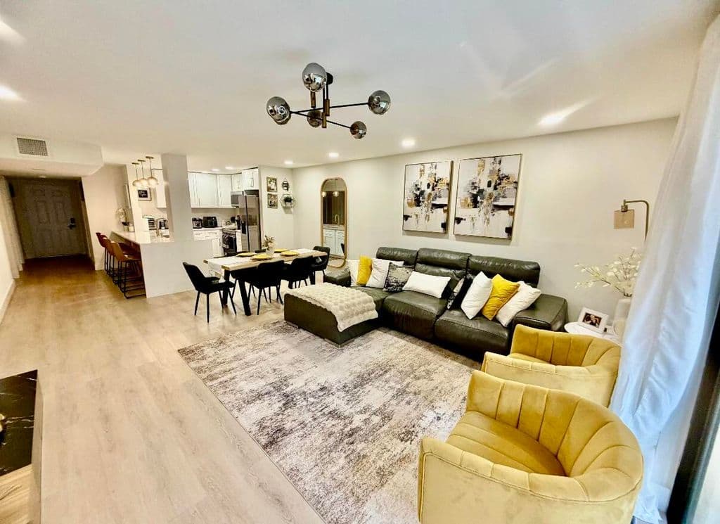 3+1 Condo — 22415 SW 61st Way #106