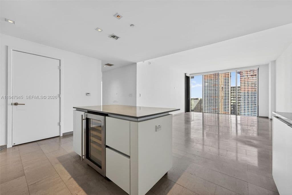 2-bedroom Condo — 68 SE 6th St #2110