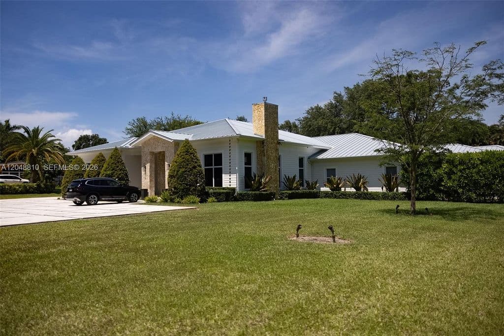 5+1 Müstakil ev — 9805 SW 90th Ave