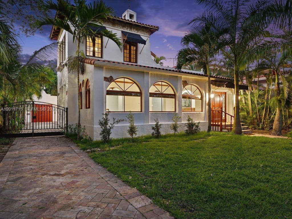 3-bedroom Single-Family Home — 1137 Asturia Ave
