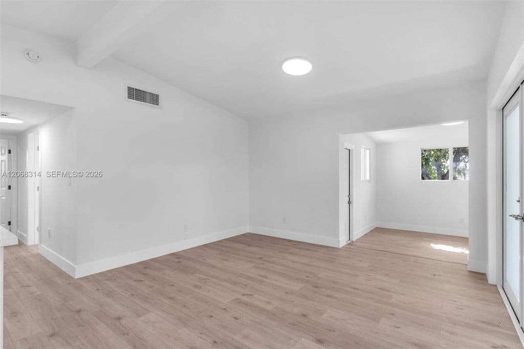 3+1 Müstakil ev — 11445 SW 43rd Ter