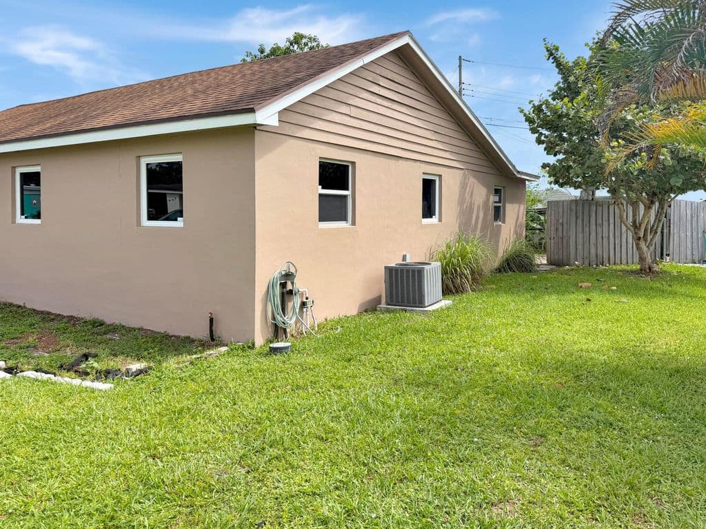 4+1 Müstakil ev — 752 Orchid Drive