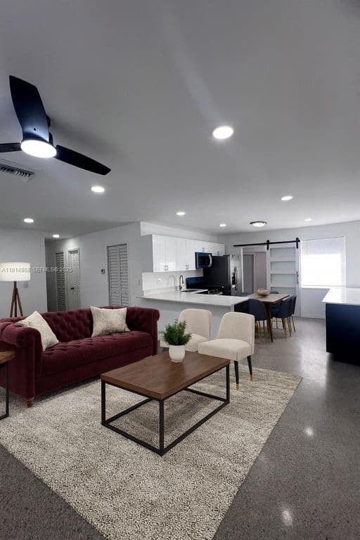 3-bedroom Single-Family Home — 3820 SW 16th St