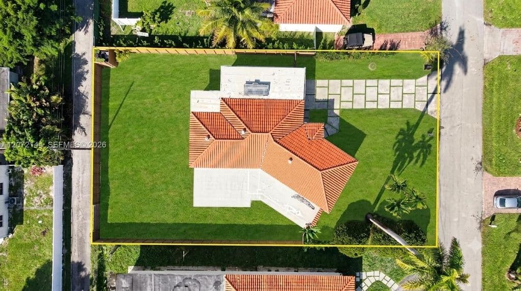 3+1 Müstakil ev — 10650 NE 11th Ct